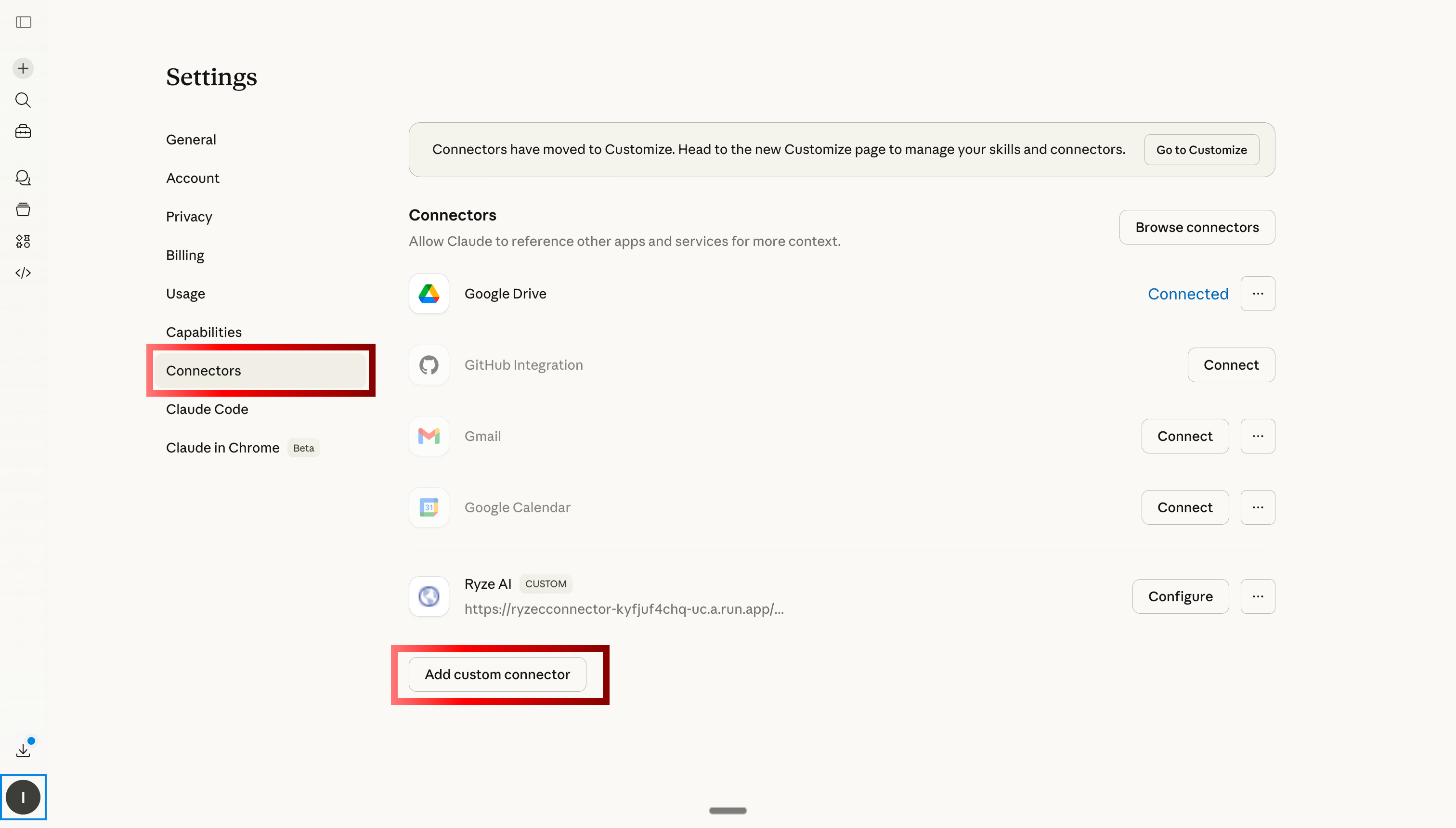 Navegar a la pestaña de conectores personalizados en configuración de Claude AI